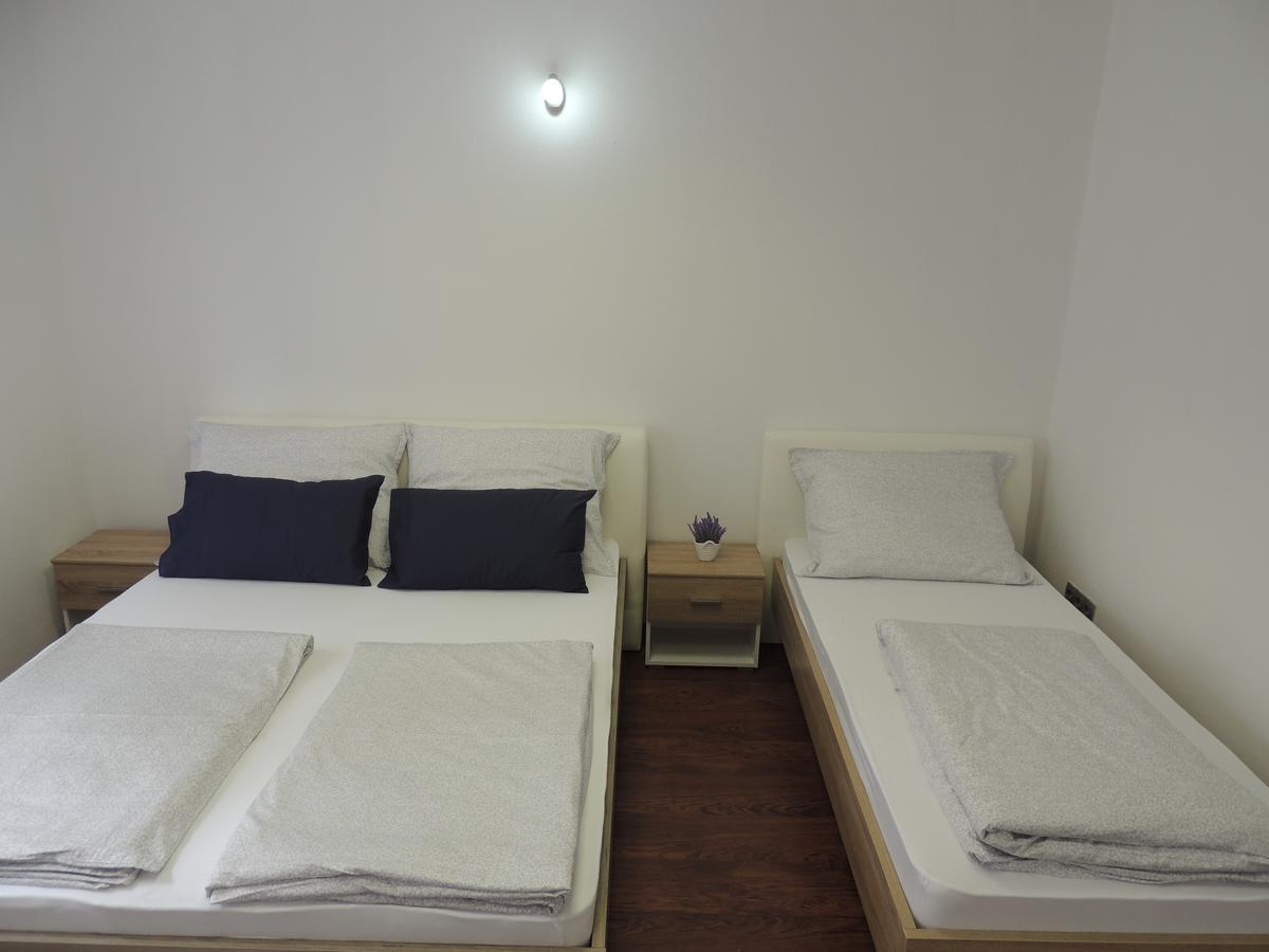 Roses Apartment Bihac Exterior photo